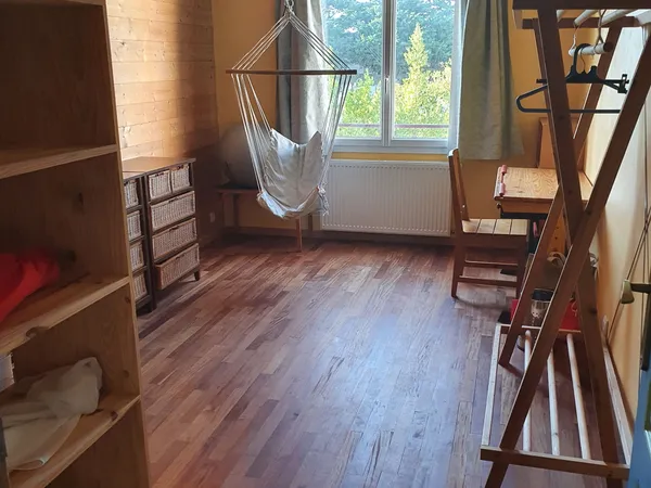 Loue chambre d'étudiant 13m²