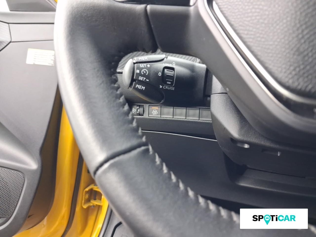 Peugeot 208 e-208 136ch like — photo 19