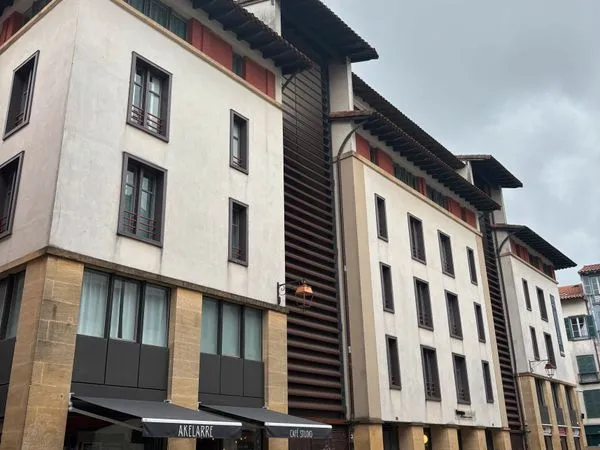 STUDIO ETUDIANT 24 m² 300m. CAMPUS