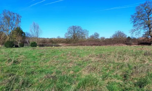 Terrain constructible 2157 m²