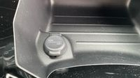 Peugeot 2008 1.2 Hybrid 110ch Allure e-DCS6 — photo 30