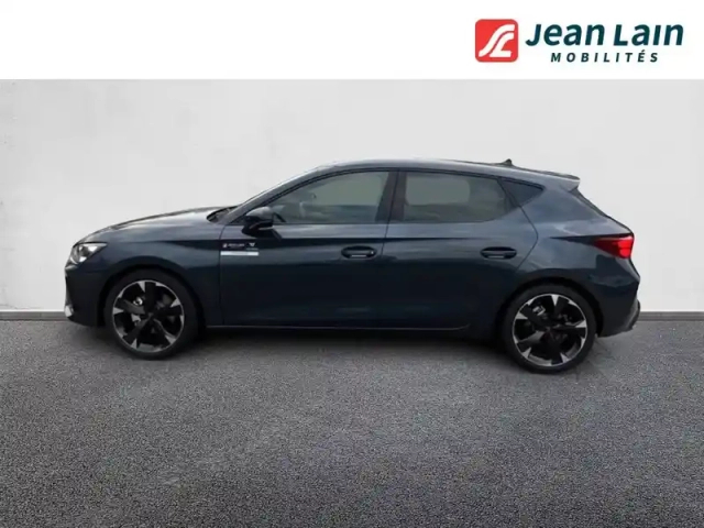 Cupra Leon 1.5 etsi hybrid 150 ch dsg7 — photo 48