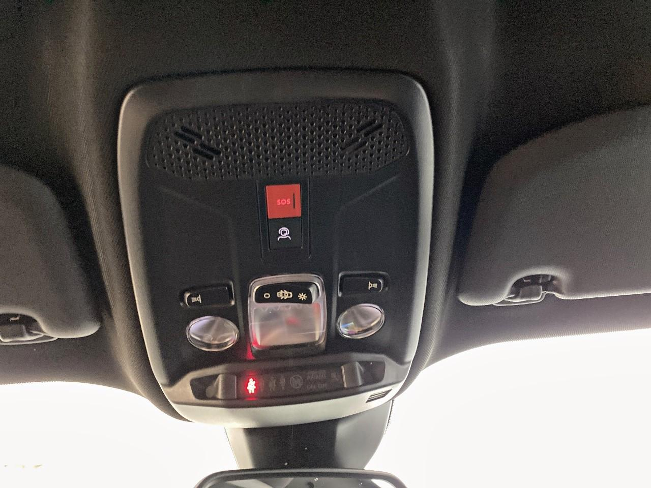 Peugeot 2008 130 s&s eat8 allure — photo 19