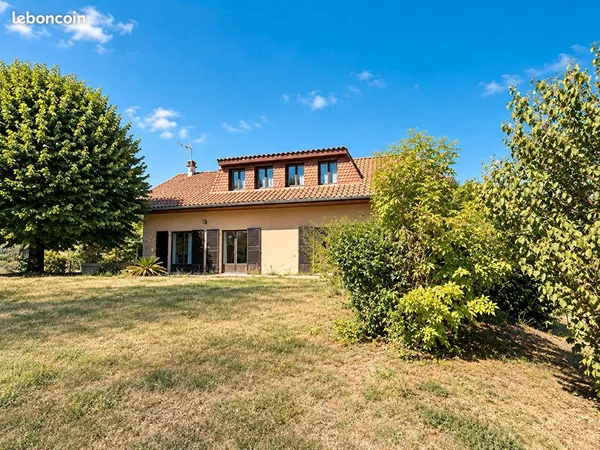Maison 8 pièces 189 m²