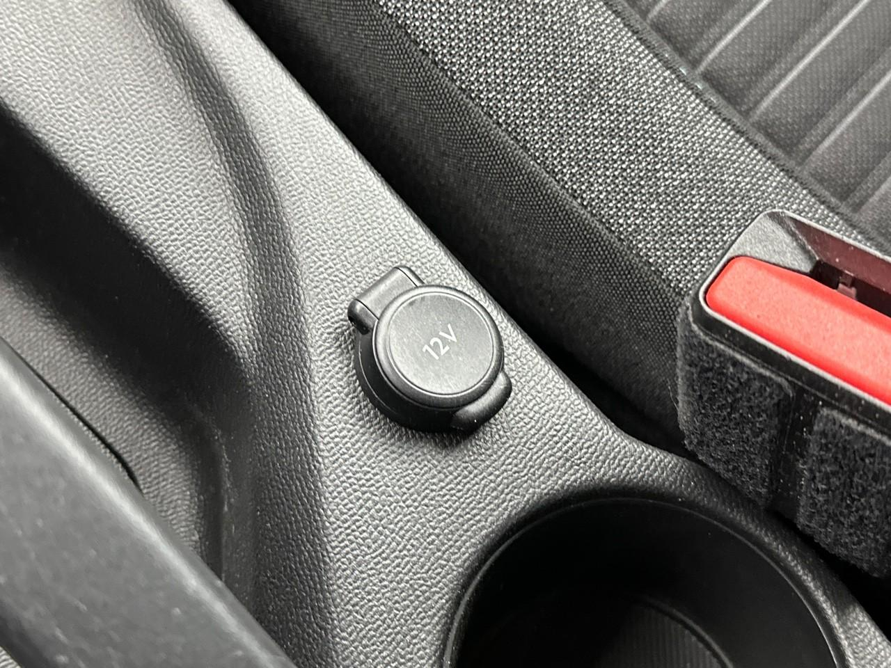 Peugeot 208 puretech 100 s&s bvm6 style — photo 29