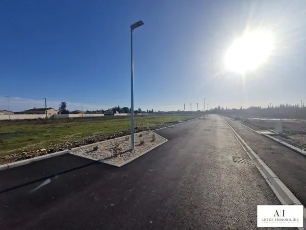 PARCELLE A BATIR DE 641m²