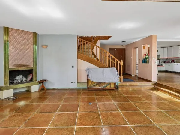 Maison 183 m²