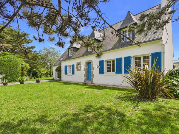 Maison 8 pièces 180 m²