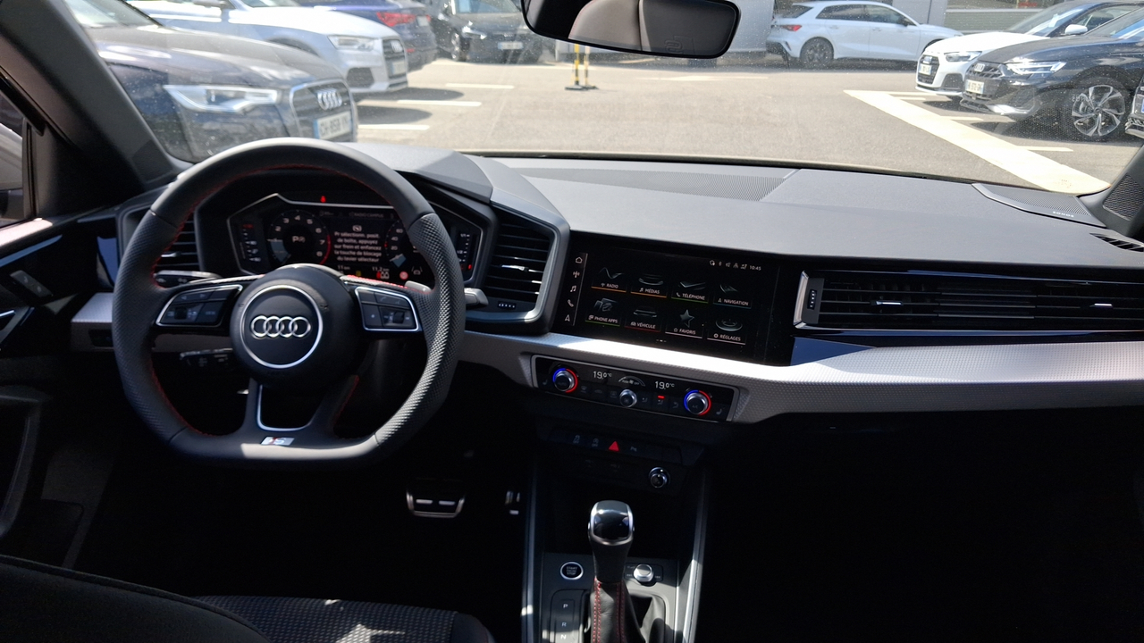 Audi A1 Sportback 30 TFSI 116 ch S tronic 7 — photo 37