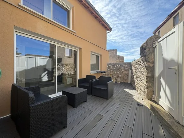 Maison d'exception à vendre à Parent - Réf NLH-1651