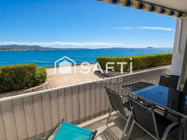 Incroyable appartement T2 d'environ 49 m², pleine vue mer.