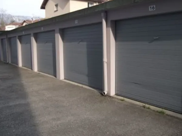 Garage Quartier Lesdiguières.