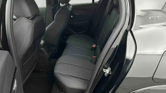 Peugeot 208 hybrid 145 ch e-dcs6 — photo 19