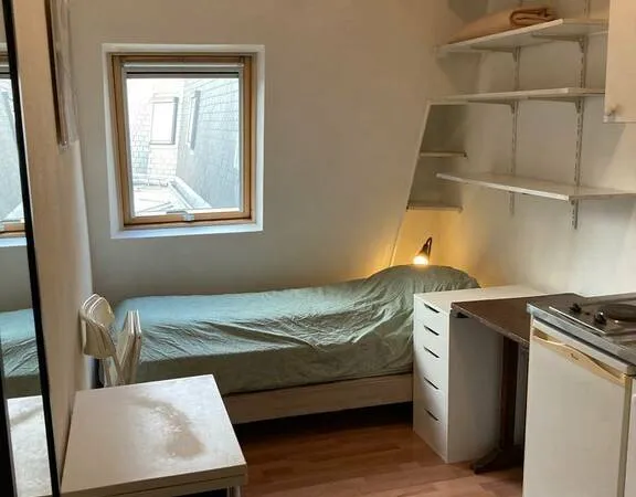 Appartement 1 pièce 9 m²