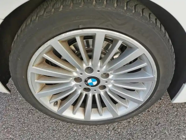 Bmw Serie 4 420 d luxury line 190 ch bva — photo 7
