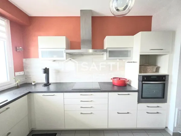 Appartement lumineux de type 4 avec vue panoramique