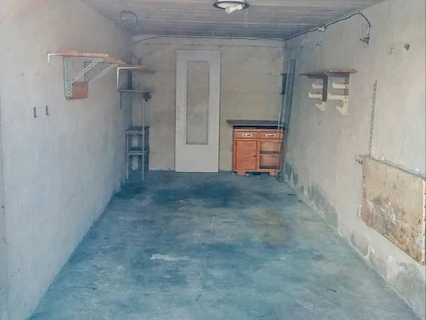 Grand garage à louer quartier du Parc dans la résidence Condorcet