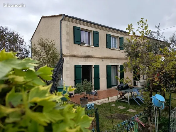 Maison 6 Pièces - 110 m² sur terrain 382 m²