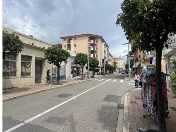 DROIT AU BAIL MENTON CENTRE VILLE