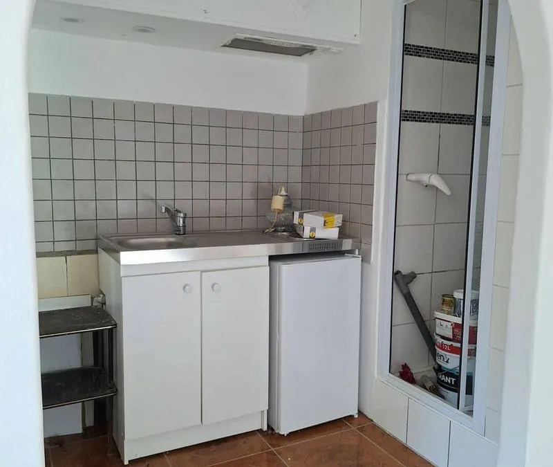 Photo 8