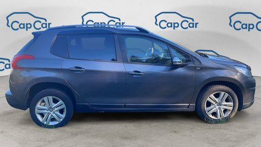 Peugeot 2008 1.2 PURETECH 82 - Style – 2017 – 102849 km – Essence – Boîte Manuelle — photo 2