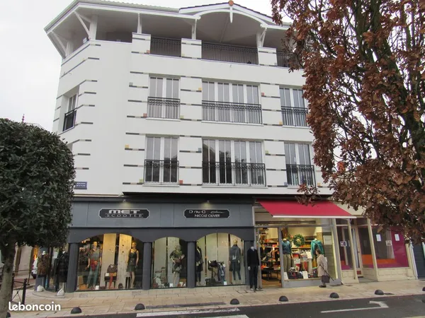 ARCACHON HYPERCENTRE T3 meublé récent 68m2- 1120 CC