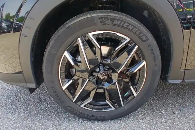 Peugeot 5008 hybrid 145 ch e-dcs6 — photo 12