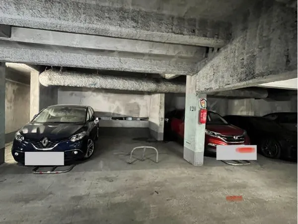 Parking 12 m2-1er sous sol-Arts-et-Métiers-Paris3e
