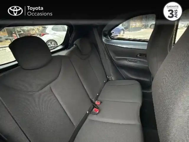 Toyota Aygo X 1.0 vvt-i 72ch design my24 — photo 7