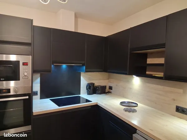 T3 meublé avec garage et jardin communs