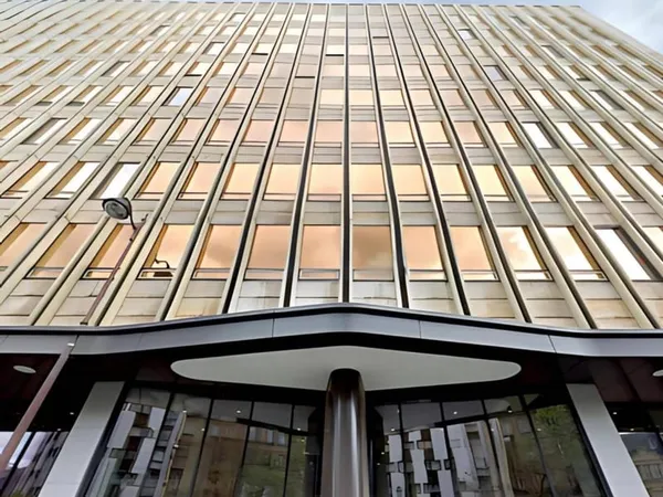 LE M : Des bureaux à louer dans une situation exceptionnelle à Paris