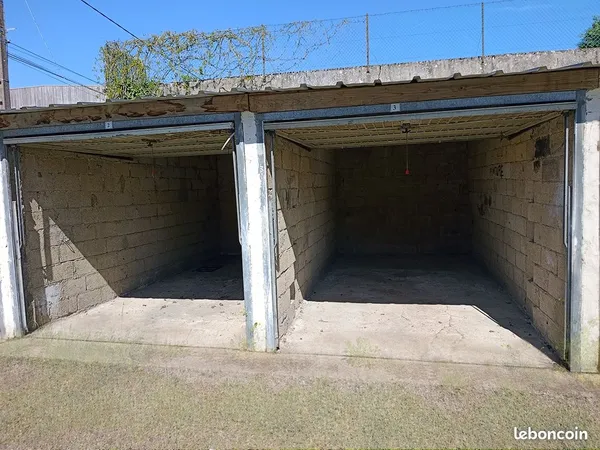 Garage à louer - Sedan - Location Garage fermé