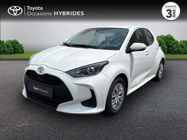 Toyota YARIS Toyota Yaris 116h Dynamic 5p MC24