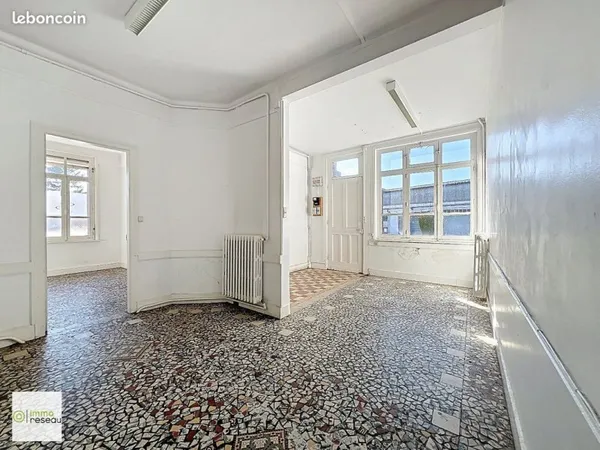 Bureaux 155 m² ESCAUDOEUVRES