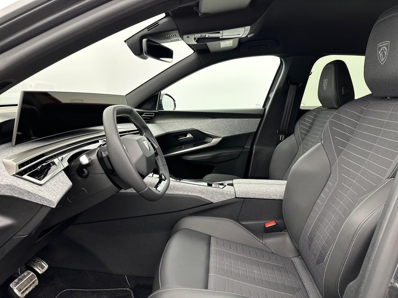 Peugeot 3008 hybrid 145 e-dcs6 gt — photo 10