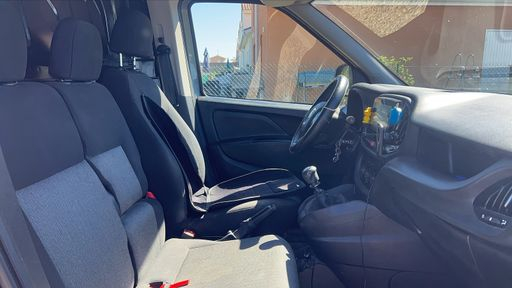 Fiat Doblo VU 1.6 MultiJet 120 - Cargo – 2023 – 65309 km – Diesel – Boîte Manuelle — photo 7