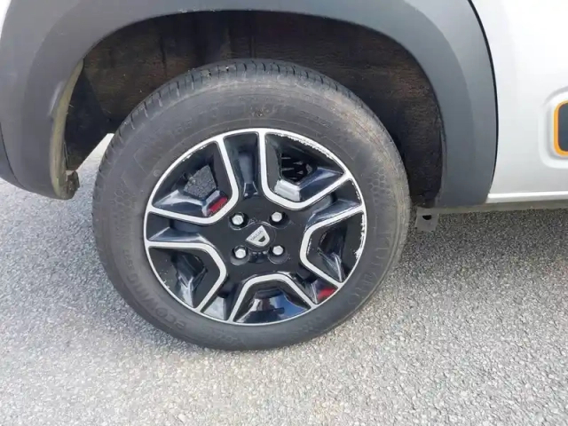 Dacia Spring achat intégral — photo 22