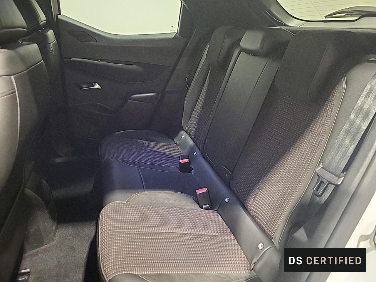 Ds Ds 3 crossback puretech 130 eat8 performance line+ — photo 13