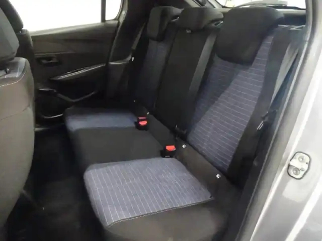 Peugeot 208 1.2 puretech 75ch s&amp;s like — photo 12