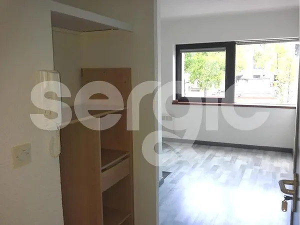 Appartement Location Orléans 1p 18m² 353€