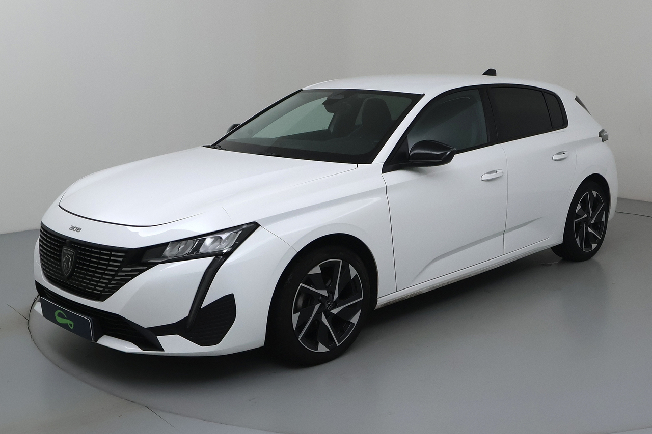 Peugeot 308 — photo 1