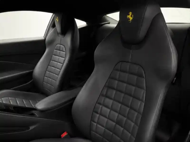 Ferrari Roma v8 4.0 620ch — photo 11