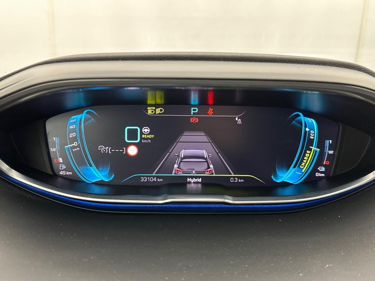Peugeot 3008 hybrid 225 e-eat8 gt pack — photo 21