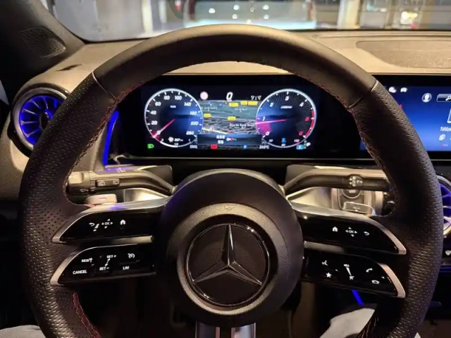 Mercedes Glb 200 d 8g-dct — photo 7