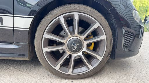 Abarth 595 1.4 Turbo T-Jet 165 BVA5 - Turismo – 2016 – 20895 km – Essence – Boîte Robotisée — photo 12
