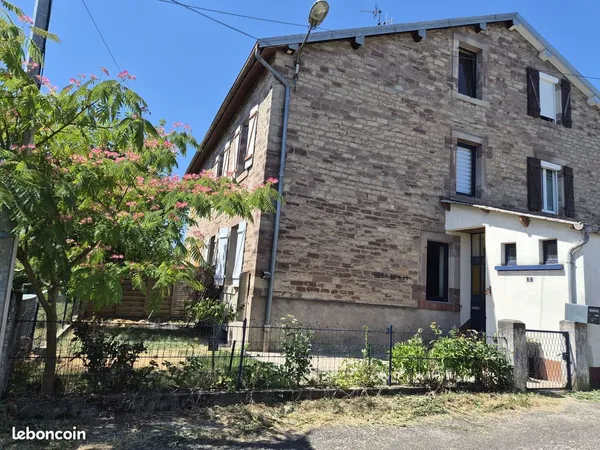 Maison 4 pièces 85 m² - Secteur calme Pergaud - terrasse neuve - DPE C