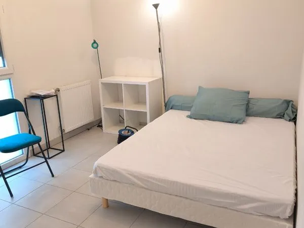 Chambre disponible