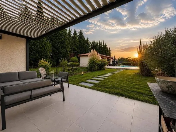 Maison de plain-pied 5 pièces 134 m²