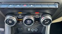 Renault Captur 1.0 TCe 90ch Techno — photo 26