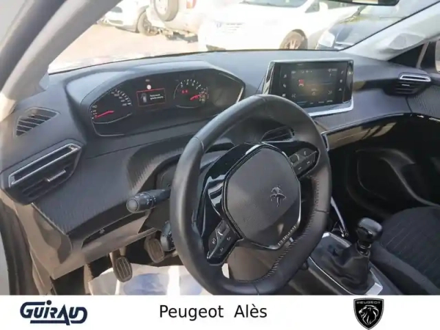 Peugeot 208 puretech 100 s&amp;s bvm6 — photo 30